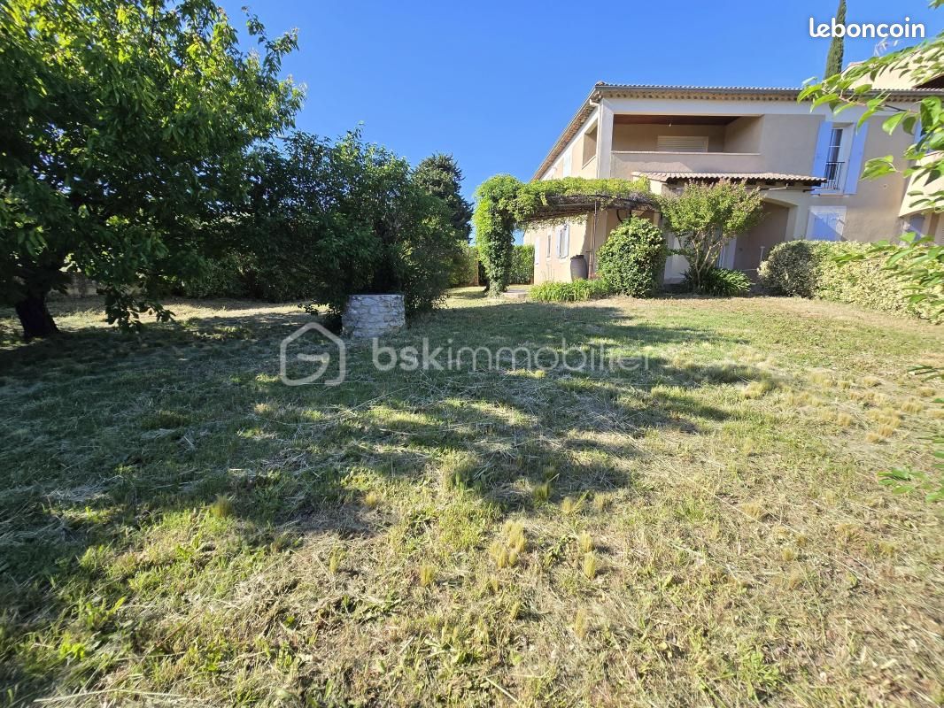 Appartement 3 pièces 73 m² · à Saint-Paul-Trois-Châteaux · 73 m² · 209 000 €