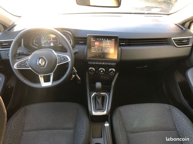 Renault Clio V E-Tech Full Hybride 145 Equilibre (image 2)