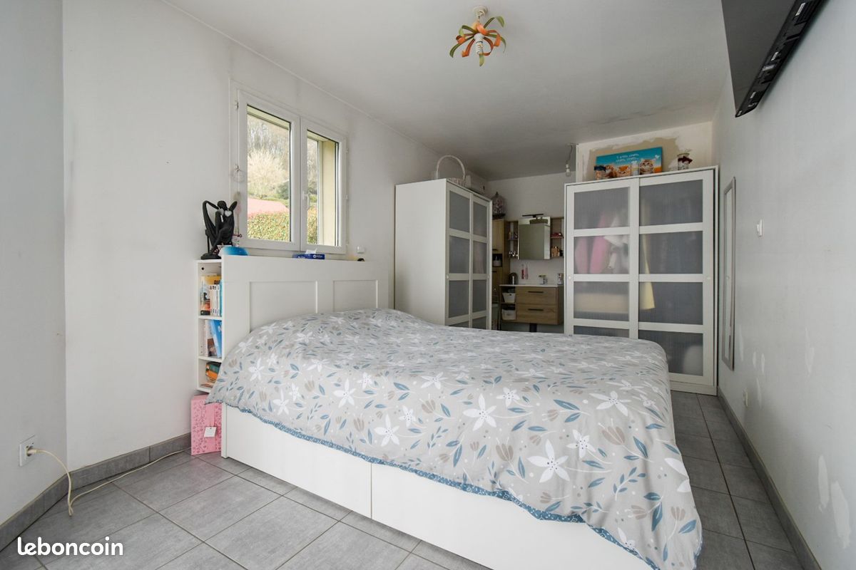 Maison 6 pièces 160 m² · à Barraux · 160 m² · 479 000 €