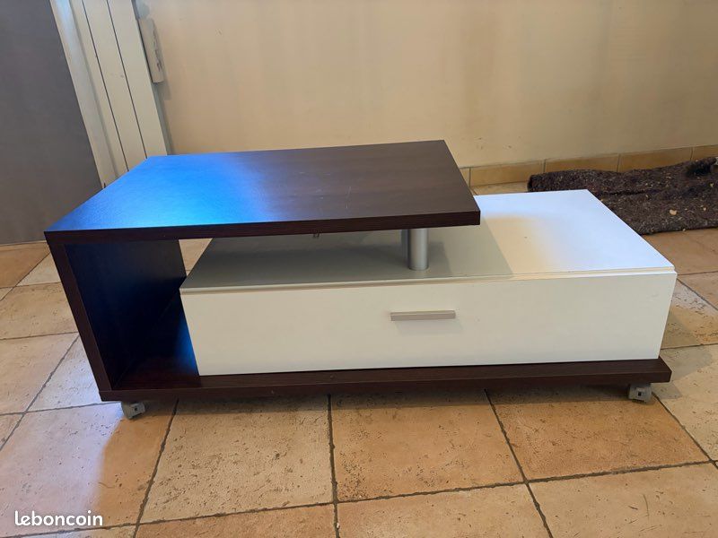 Table de télévision (image 1)