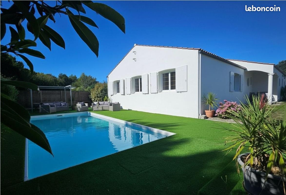 Maison 6 pièces 152 m² · à Sainte-Foy · 152 m² · 429 000 €