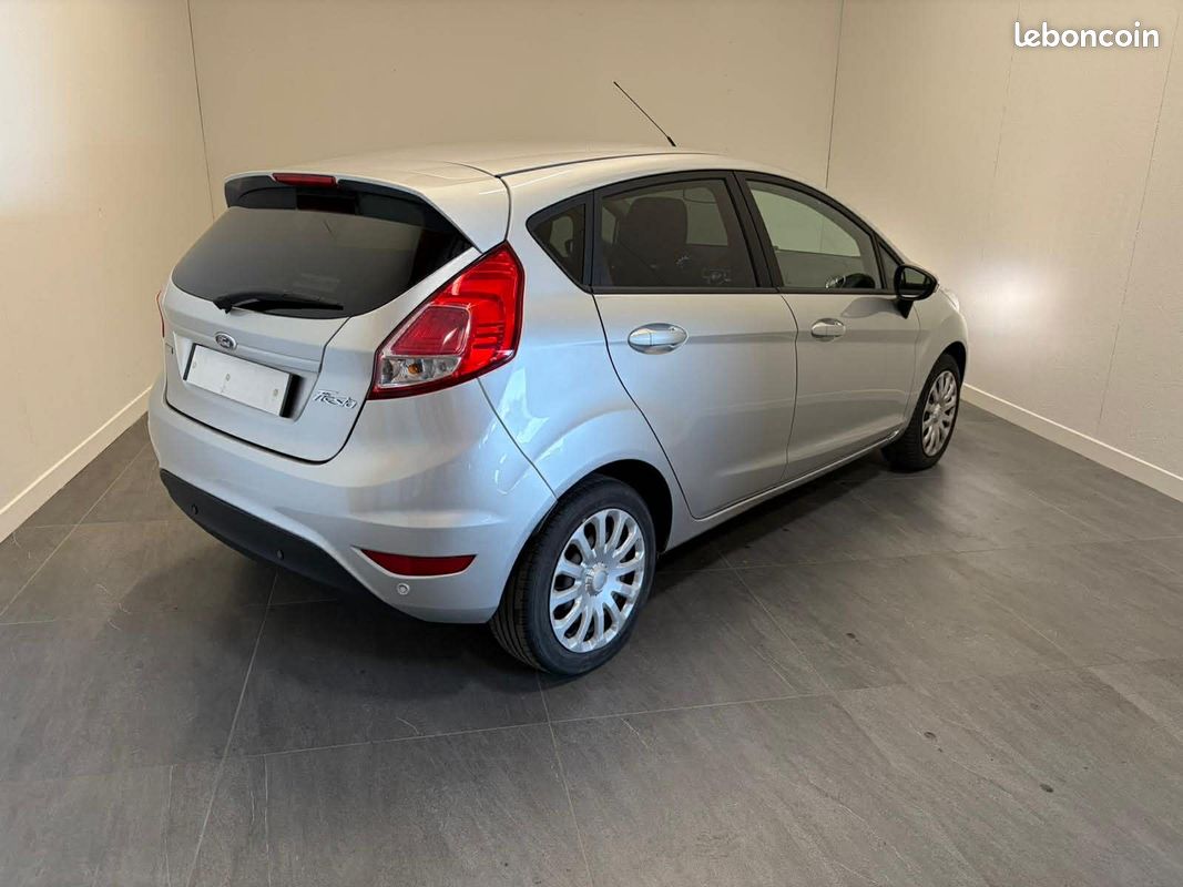 Ford Fiesta 1.0 EcoBoost 100ch Stop&Start Edition 5p/ Distribution neuve/ 2 ème main (image 3)