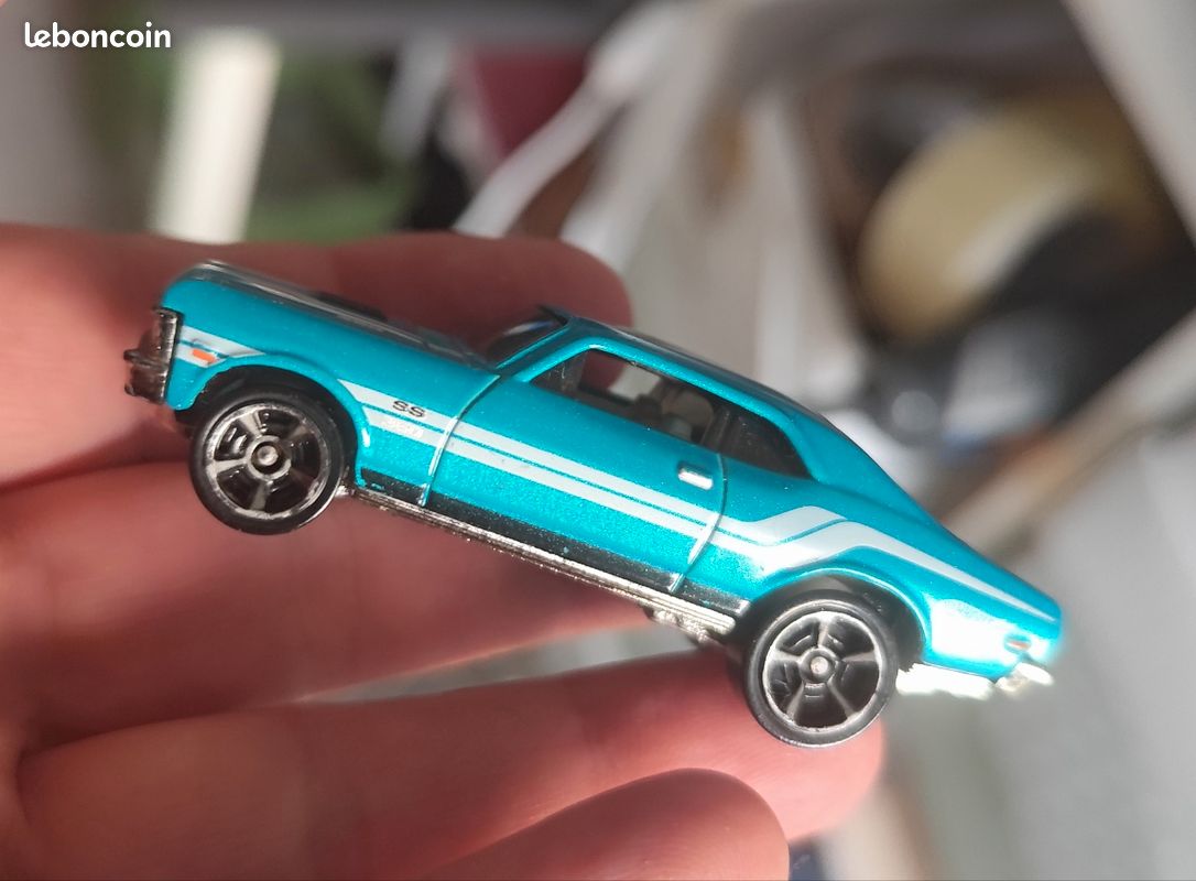 Hot West Chevy Nova (image 1)