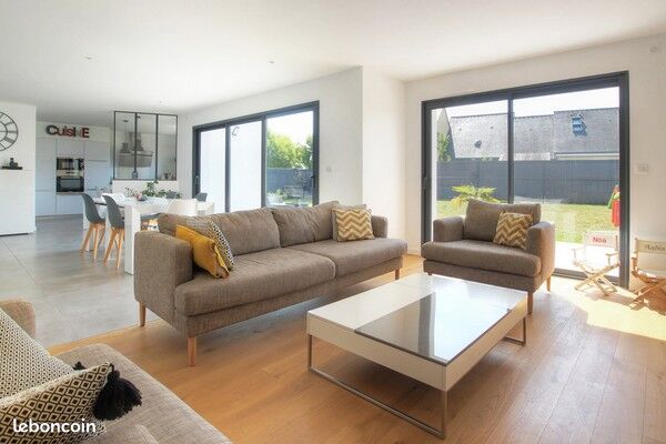 Maison 4 pièces 91 m² · à Parent · 91 m² · 930 €/mois