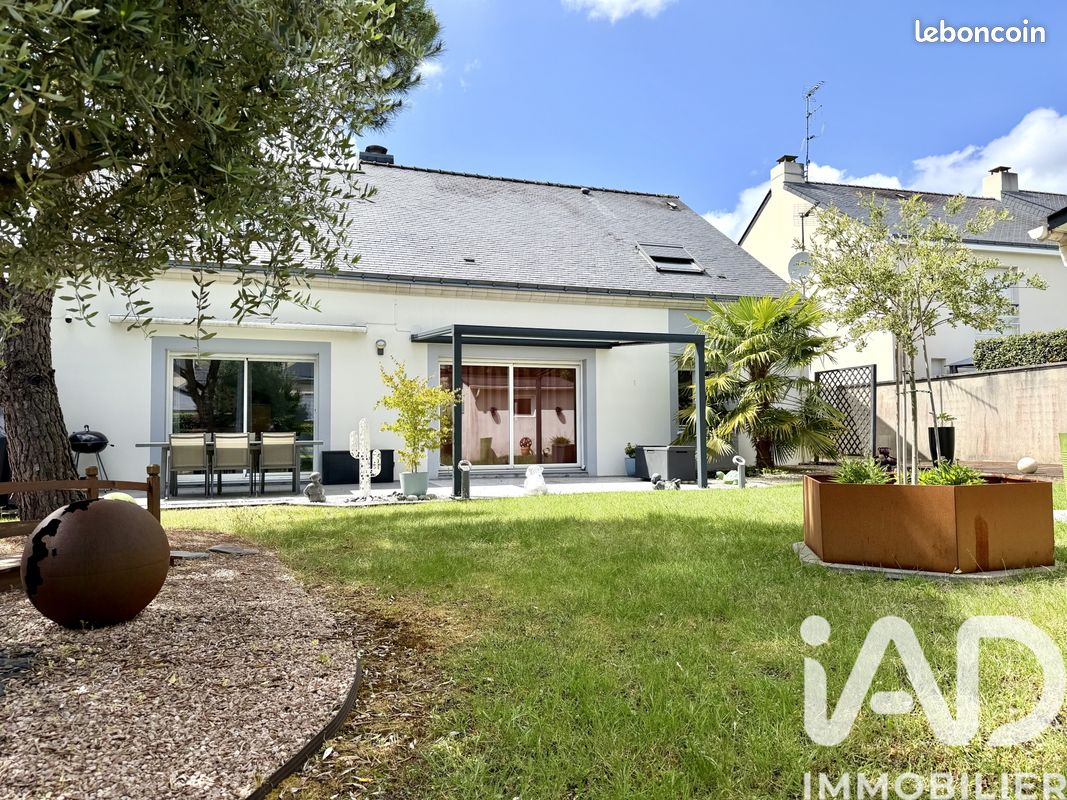 Maison 7 pièces 154 m² · à Sautron · 154 m² · 498 000 €