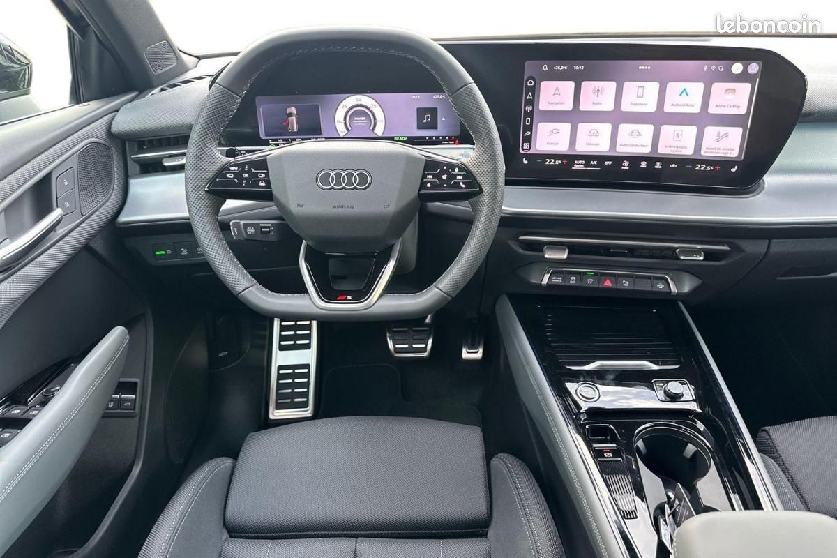 Audi Q3 E HYBRID 272 CH S tronic 6 (image 4)