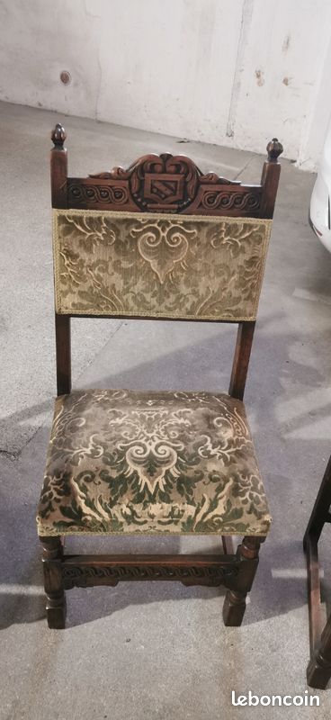Chaise très ancienne (image 2)