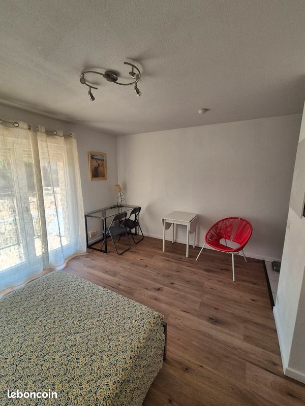 Appartement 1 pièce 26 m² · à Gradignan · 26 m² · 607 €