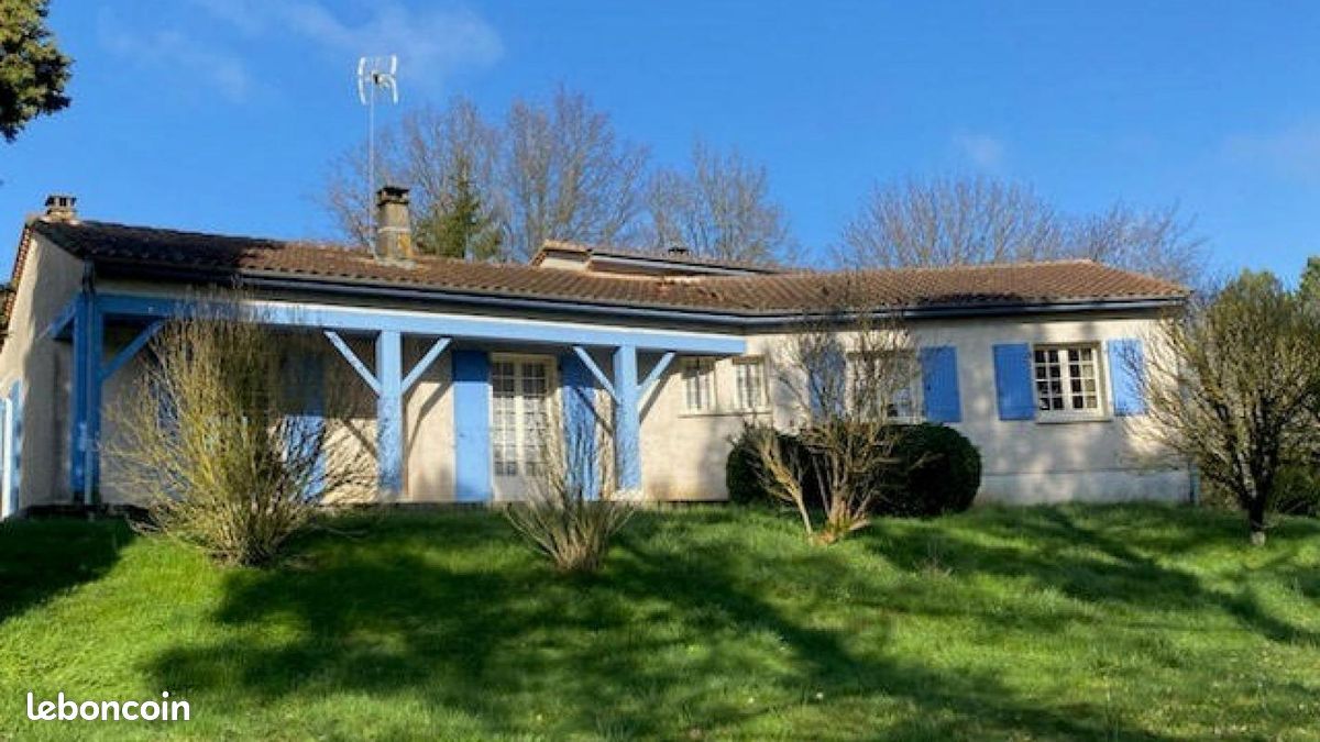 Pavillon 5 pièces 119 m² - Chasseneuil-sur-Bonnieure 16260 (image principale 0)