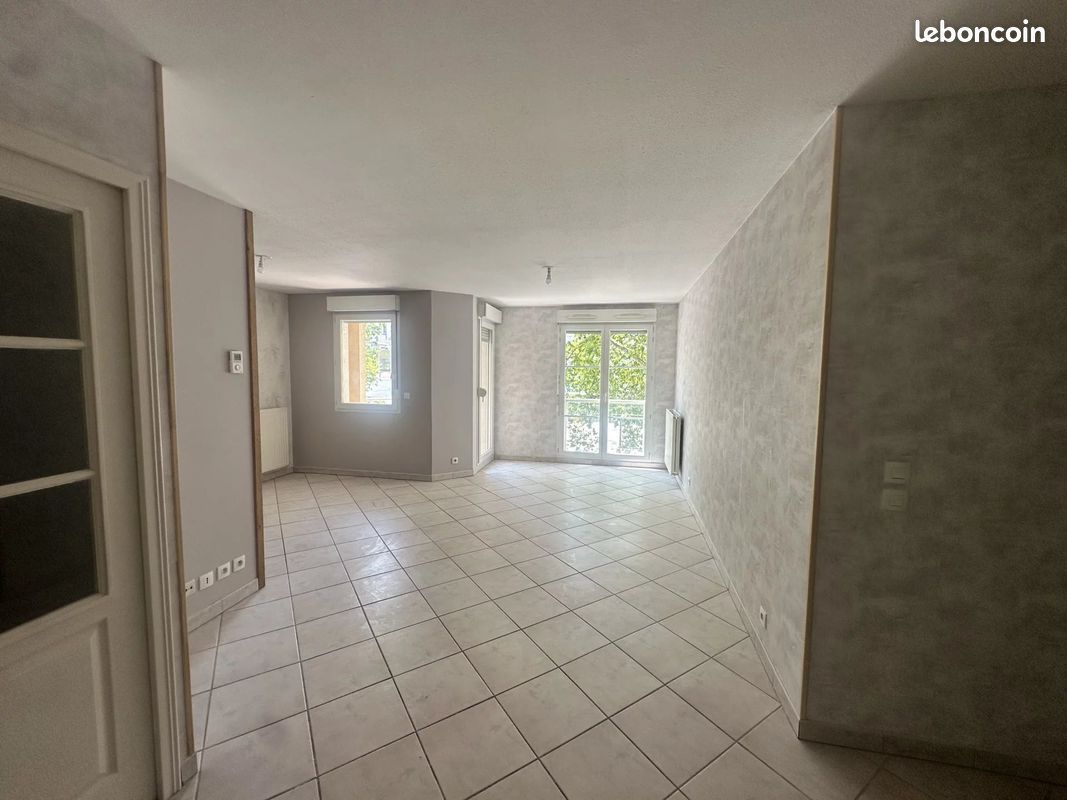 Appartement 4 pièces 88 m² · à Grenoble · 88 m² · 235 000 €