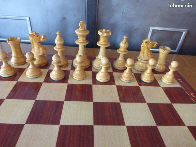 Jeu d'échecs Phidias HGP en buis, motif Staunton, ASPTT des années 1960 (image 9)