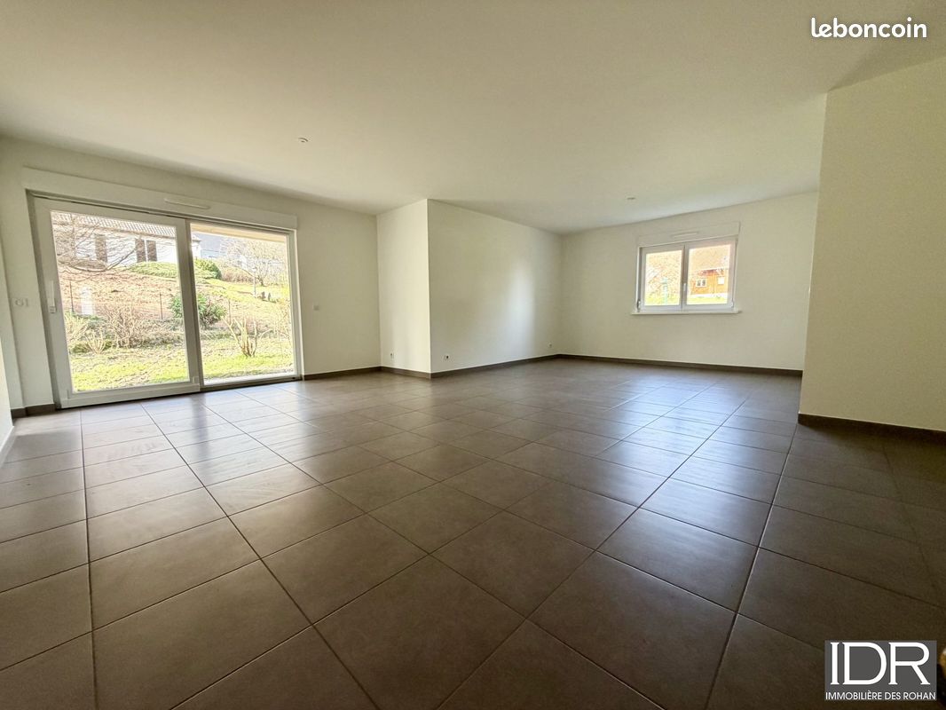 Appartement 4 pièces 107 m² · à Haegen · 107 m² · 960 €/mois