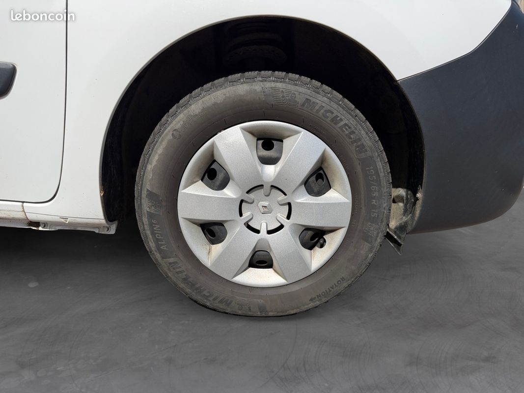 RENAULT KANGOO II (2) CONFORT BLUE DCI 95 radar de recul Garantie 12 mois (image 16)