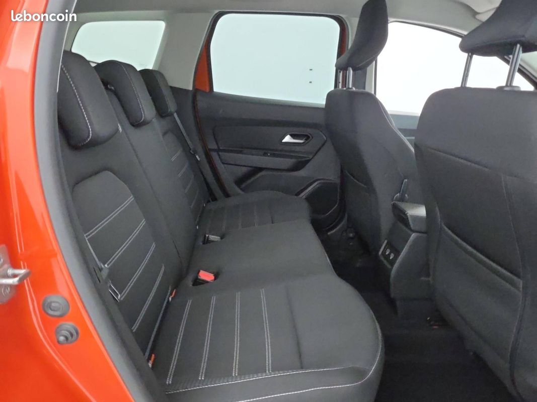 DACIA Duster ECO-G 100 4x2 Prestige (image 16)