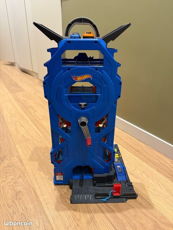 Mega garage Hot Wheels city (image 3)