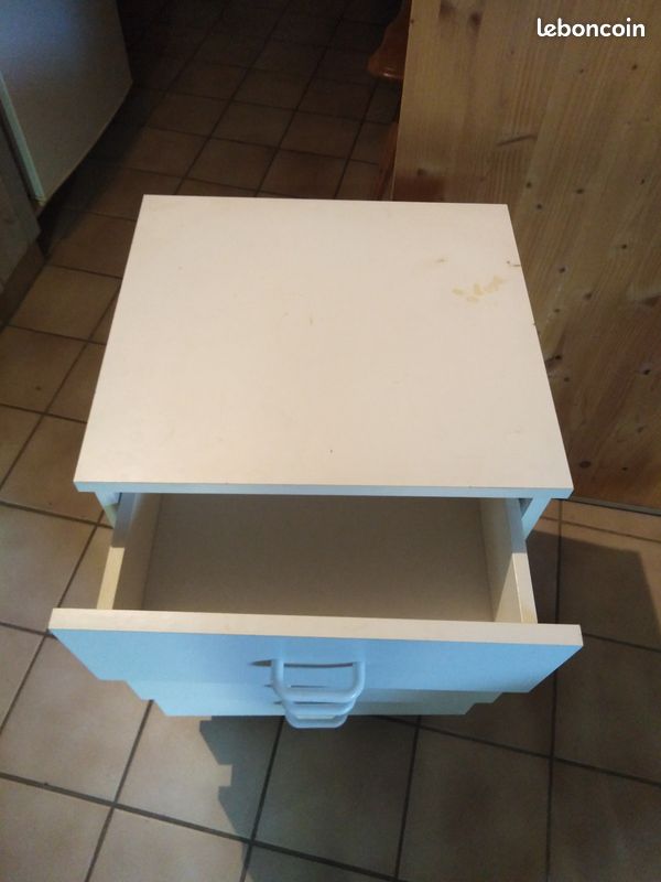 Commode (image 3)
