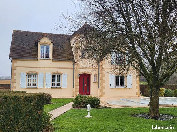 Maison 7 pièces 138 m²