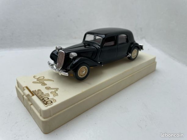 1/43 CITROEN TRACTION 15 SIX découvrable AEAT 1950 Norev sans boite