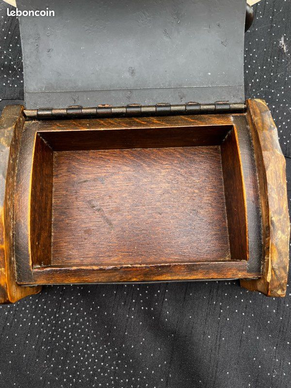 Ancienne boîte coffre médiéval métal et bois vintage déco rangement (image 4)