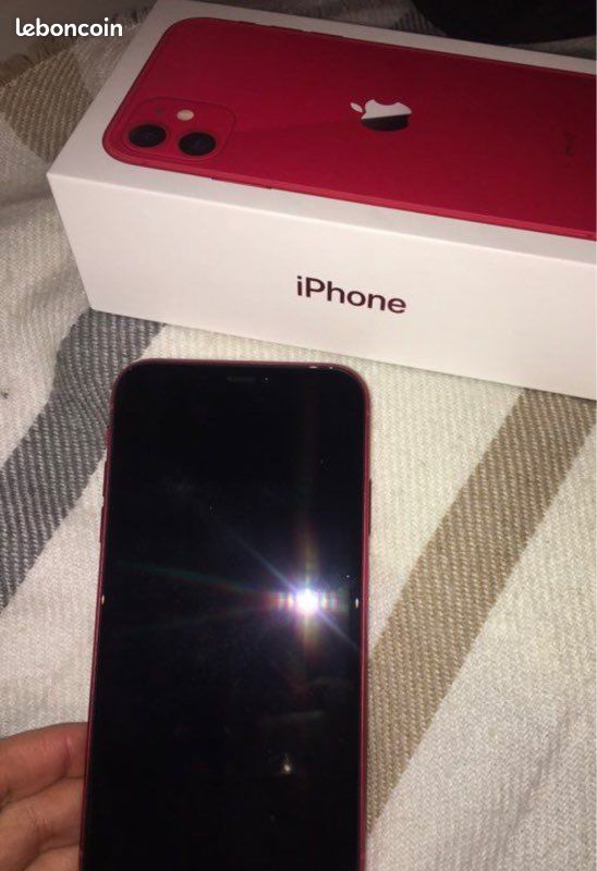 IPhone 11 (image 6)
