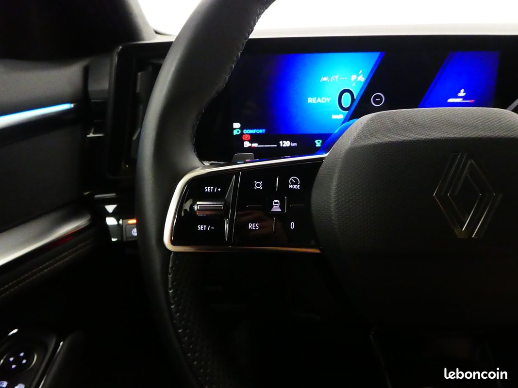 Renault AUSTRAL 1.2 E-TECH FULL HYBRID 200CH TECHNO - 24 (image 12)