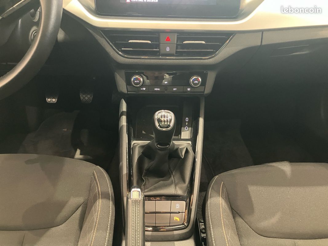 SKODA Kamiq 1.0 TSI Evo 110 ch BVM6 Business (image 13)