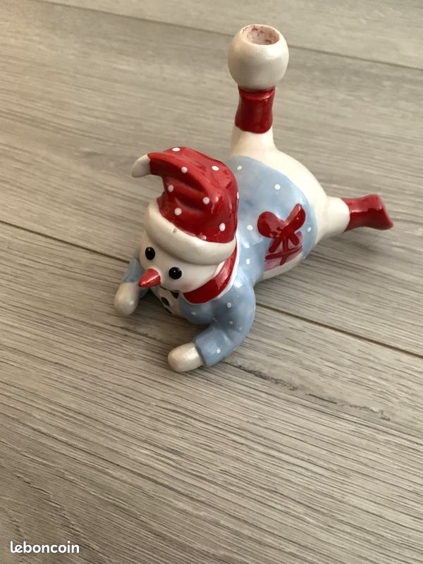 Figurine décorative bonhomme de neige avec étoile 14 cm