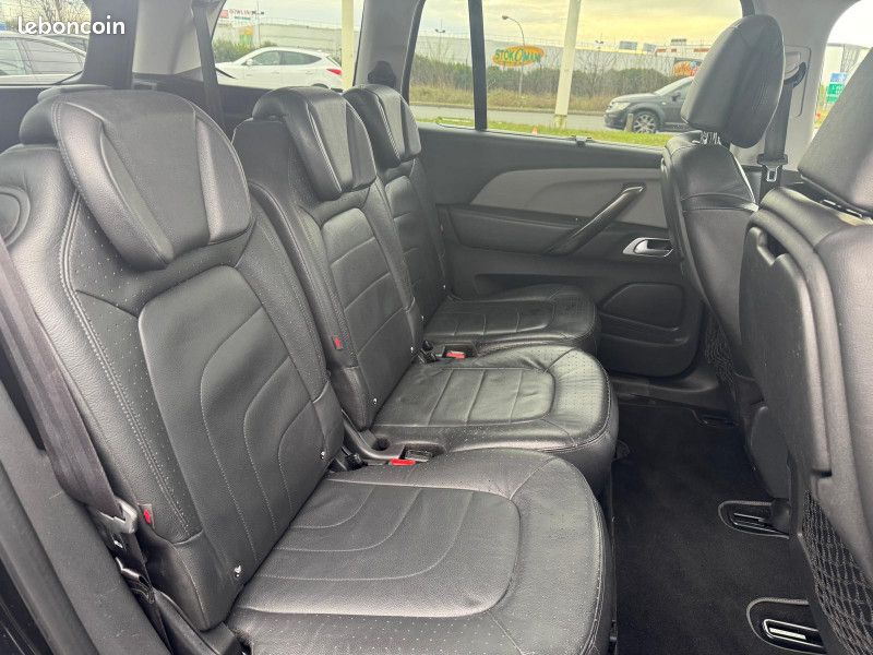 Citroen GRAND C4 PICASSO BLUEHDI 150CH EXCLUSIVE S&S EAT6 AUTOMATIQUE (image 27)