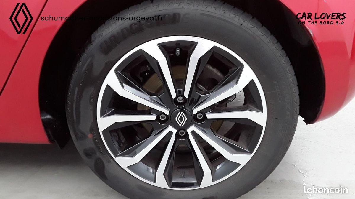 RENAULT Clio E-Tech full hybrid 145 ch GSR2 Techno (image 9)