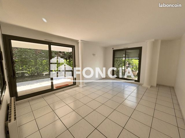 Appartement a louer tassin-la-demi-lune - 2 pièce(s) - 59 m2 - Surfyn