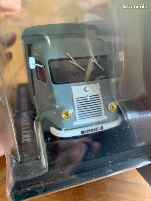 Renault Goélette Bétaillère au 1/43 ème (image 5)