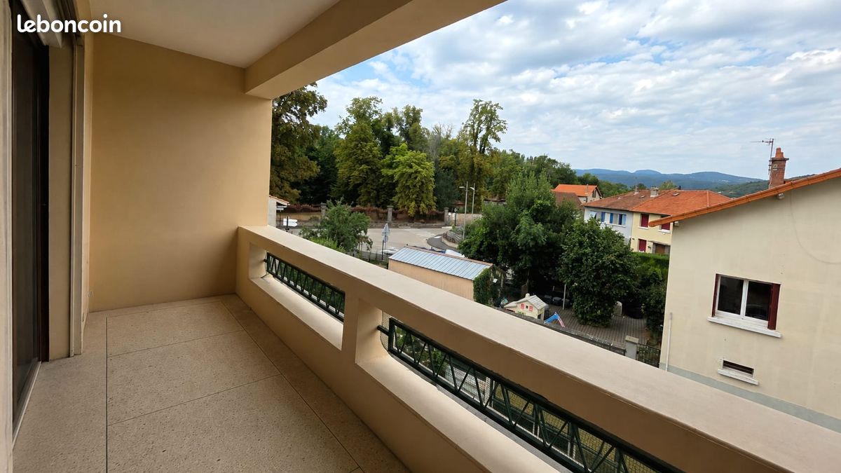 Appartement 3 pièces 76 m² · à Cébazat · 76 m² · 1 950 000 €