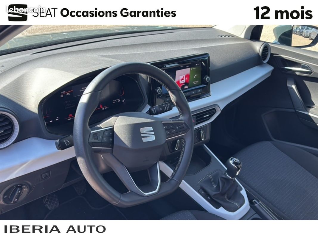 SEAT Arona 1.0 TSI 95 ch Start/Stop BVM5 Edition (image 16)