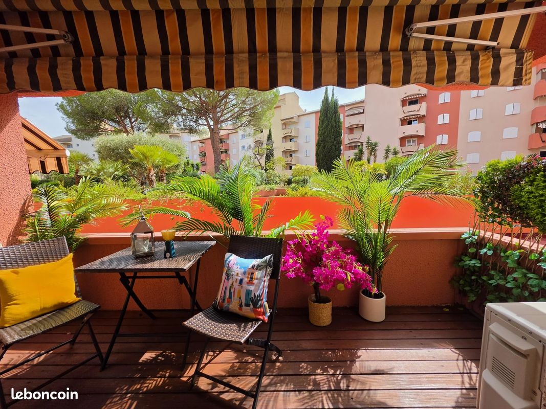 Parking 2 pièces 45 m² · à Hyères · 45,3 m² · 225 000 €