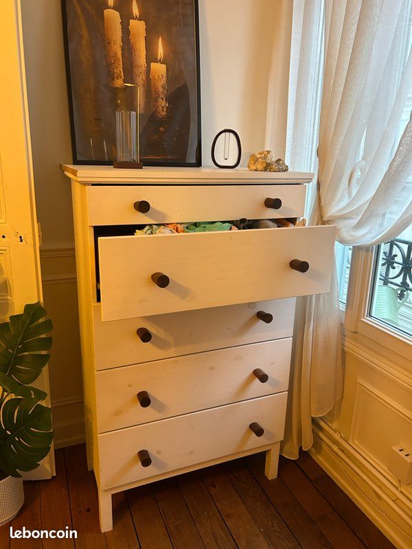 Commode (image 3)