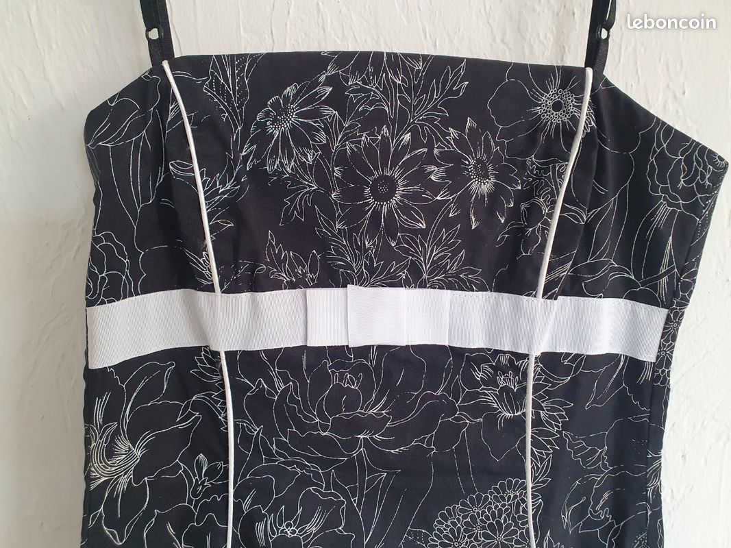 Robe bustier taille 2 (image 2)
