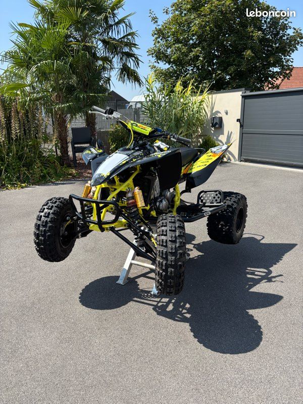 Yamaha YFZ450 carbu de 2006 (préparer et refait à neuf) (image 1)