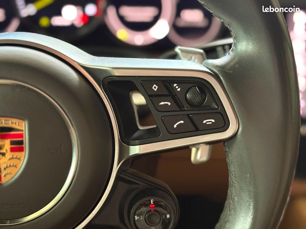 PORSCHE CAYENNE COUPE E-Hybrid 3.0 V6 462 ch Tiptronic BVA - Toit panoramique (image 17)