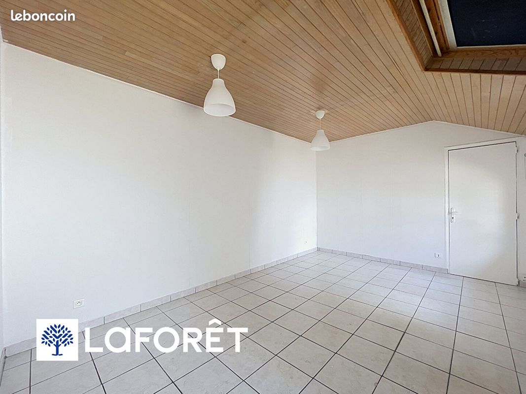 Appartement 1 pièce 23 m² · à Nort-sur-Erdre · 23 m² · 350 €/mois