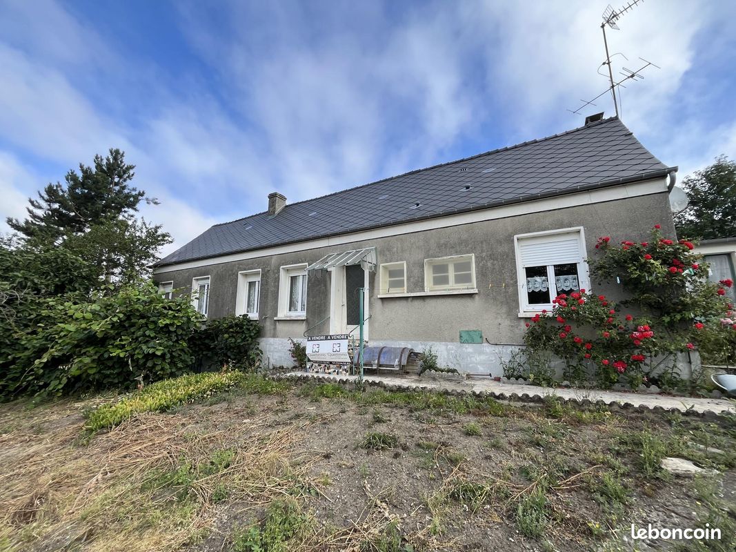 Maison 4 pièces 98 m² · à Vénérolles · 98 m² · 65 500 €