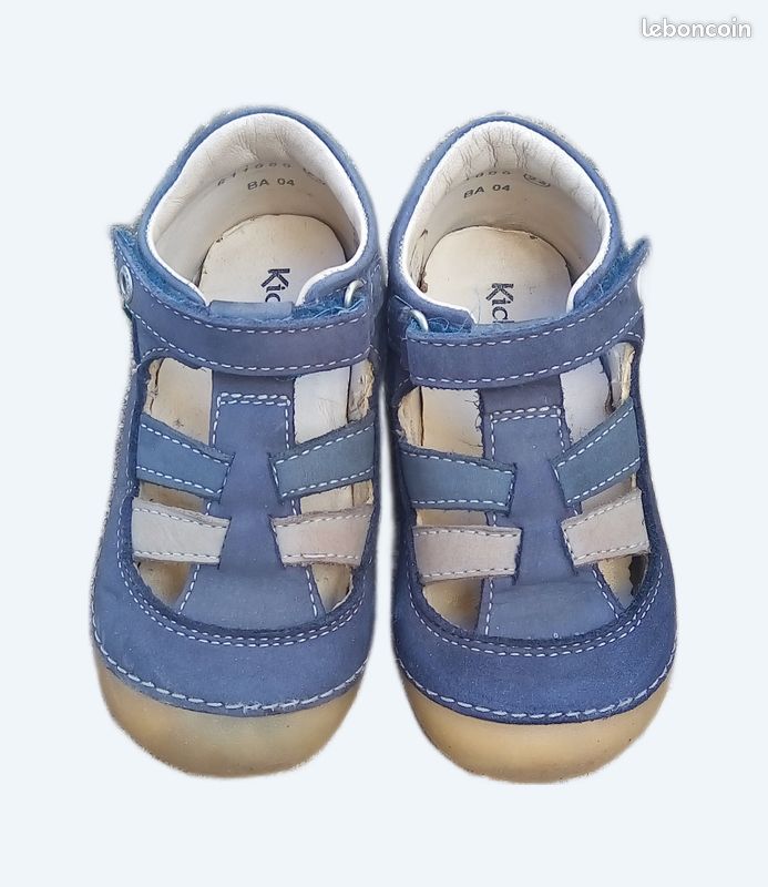 Kickers Sushy Kickers Sandales BÃ©bÃ© Chaussures Kickers Sushy Bleu  Tricolore T 23 Chaussures
