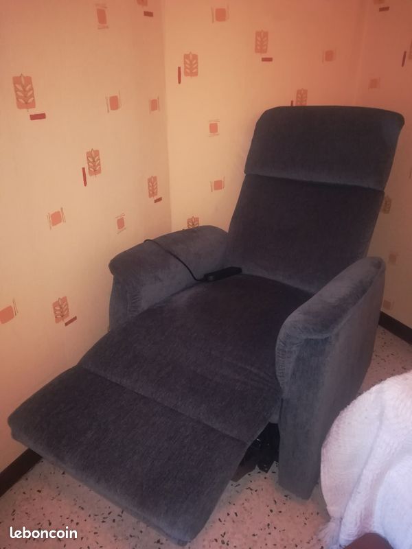 Fauteuil relax électrique neuf (image 2)