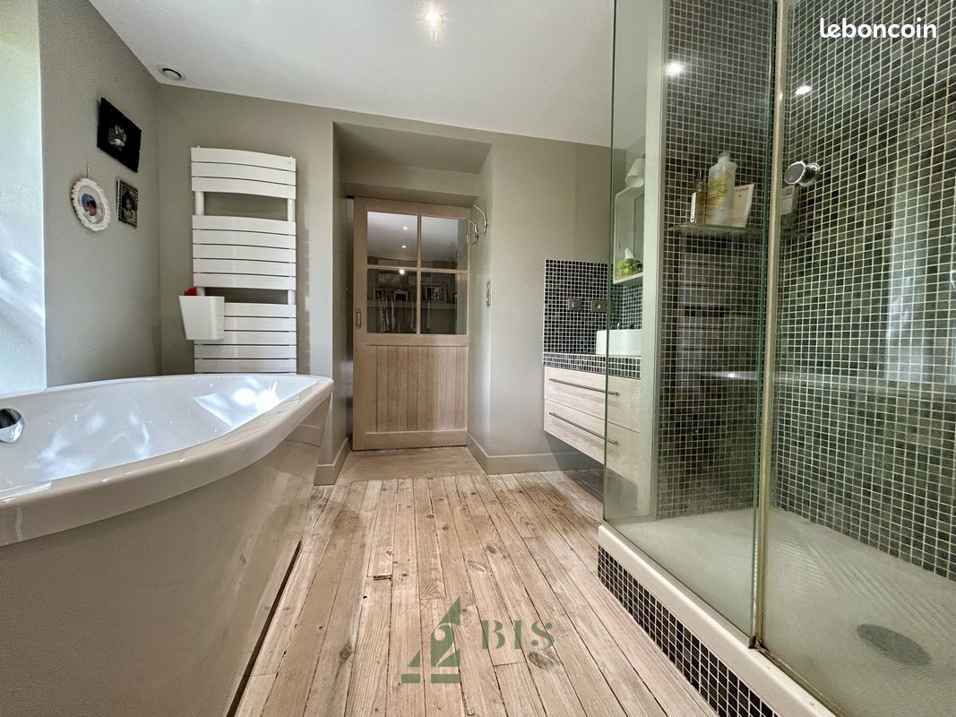 Propriété 6 pièces 160 m² (image 15)