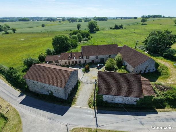 Maison 10 pièces 240 m²