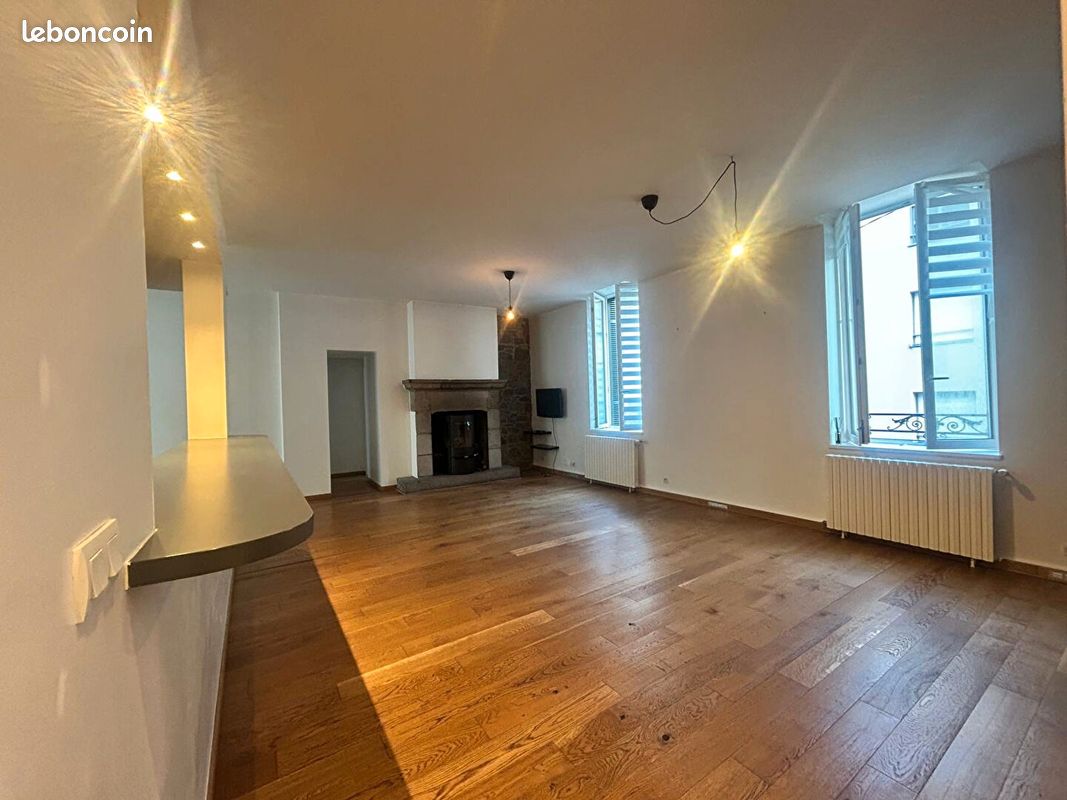 Appartement 4 pièces 101 m² · à Saint-Brieuc · 101 m² · 817 €