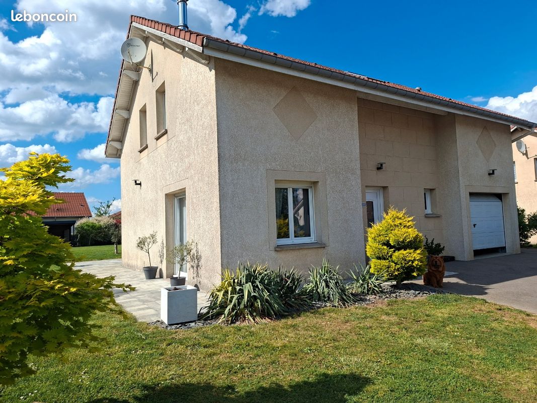 Maison 6 pièces 128 m² · à Golbey · 128 m² · 295 000 €