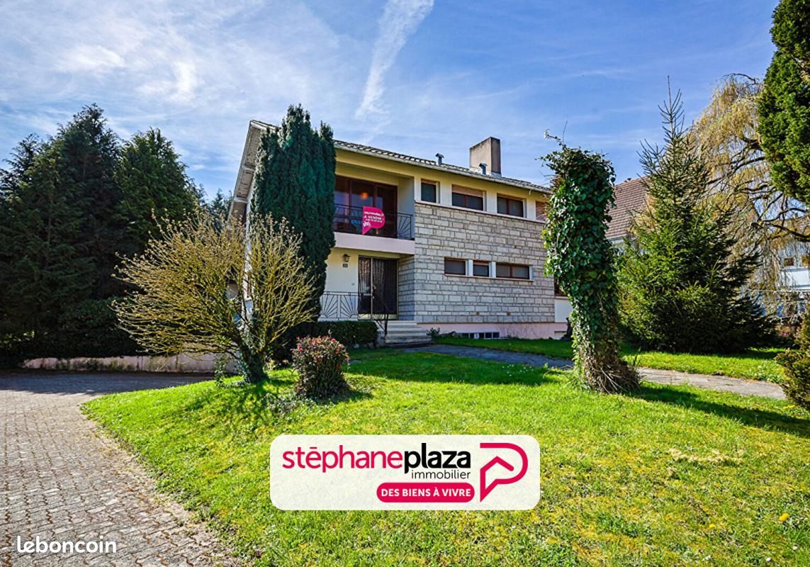 Maison 8 pièces 215 m² · à Saint-Avold · 215 m² · 186 000 €