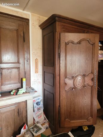 Livre Relié – Meuble Lorrain: Armoire, Coffre, Buffet, Horloge – Édition Dorée