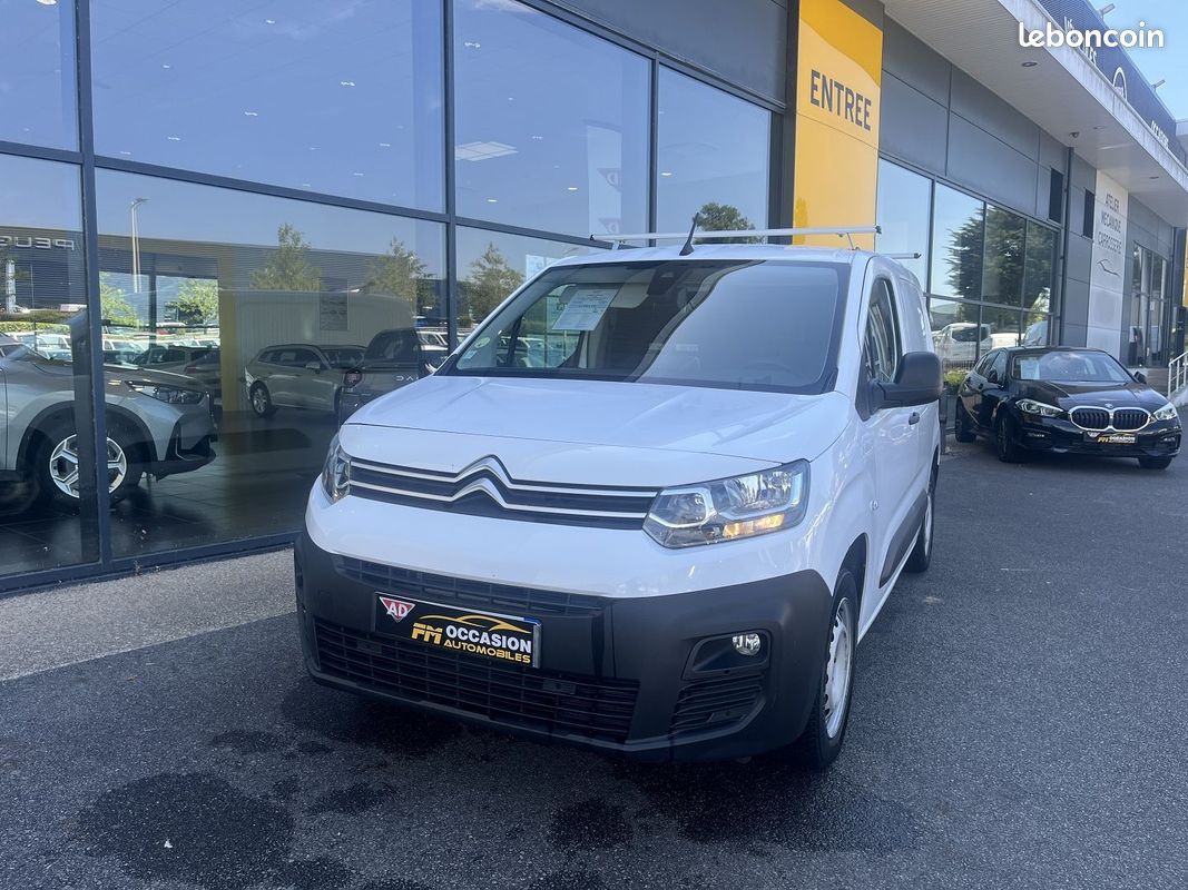 Citroen BERLINGO VAN M 1000KG HDI 100 CH DRIVER + 2016 E OPTIONS (image 1)