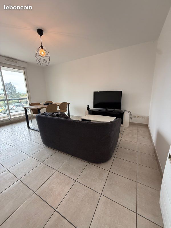 Appartement 2 pièces 40 m² · à Sainte-Suzanne · 40 m² · 660 €/mois